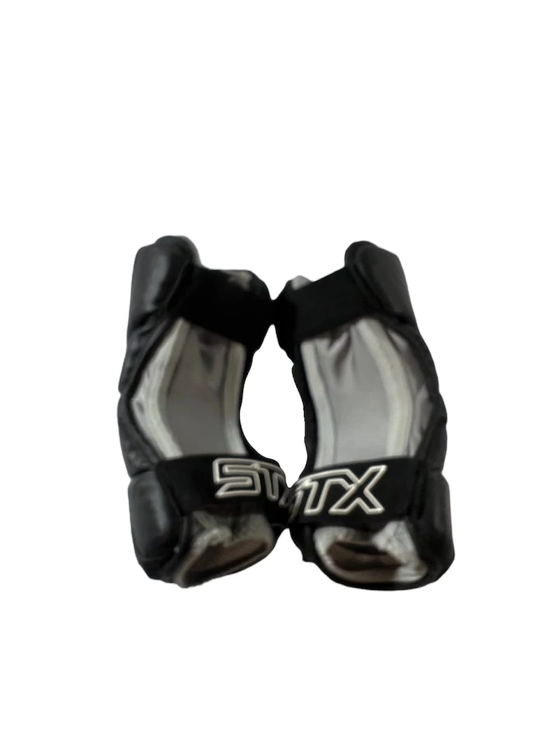 Discount - Used STX Cell III LG Lacrosse Arm Pads Lacrosse Arm Pads And Guards Black 4 Discount - Used STX Cell III LG Lacrosse Arm Pads Lacrosse Arm Pads And Guards Black - Image 2