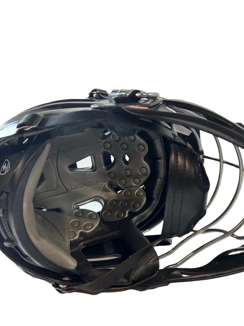 Free Shipping - Used Cascade CPX R One Size Lacrosse Helmet Lacrosse Helmets Black 7 Free Shipping - Used Cascade CPX R One Size Lacrosse Helmet Lacrosse Helmets Black - Image 5