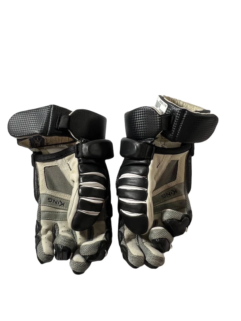 Free Shipping - Used Brine King MD Men's Lacrosse Gloves Black 4 Free Shipping - Used Brine King MD Men's Lacrosse Gloves Black - Image 2