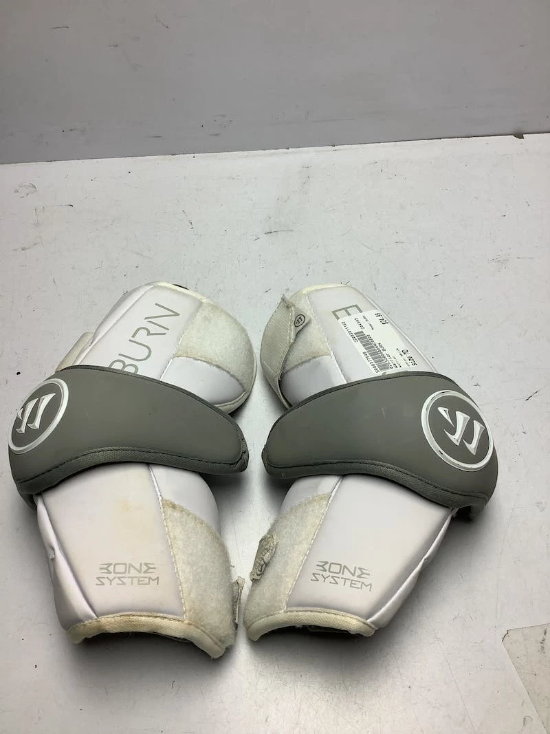Shipping Included - Used Warrior BURN MD Lacrosse Arm Pads And Guards Lacrosse / Arm Pads & Guards White 3 Shipping Included - Used Warrior BURN MD Lacrosse Arm Pads And Guards Lacrosse / Arm Pads & Guards White