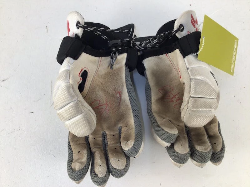Shipping Included - Used Warrior RABIL NEXT 10 IN LAX GLOVES 10" Junior Lacrosse Gloves White 4 Shipping Included - Used Warrior RABIL NEXT 10 IN LAX GLOVES 10" Junior Lacrosse Gloves White - Image 2