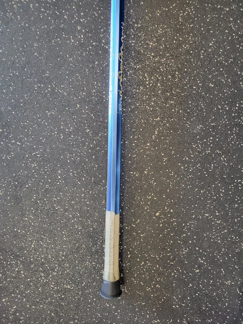 Discount - Used Brine MYNX 41" Aluminum Women's Complete Lacrosse Sticks Orange 4 Discount - Used Brine MYNX 41" Aluminum Women's Complete Lacrosse Sticks Orange - Image 2