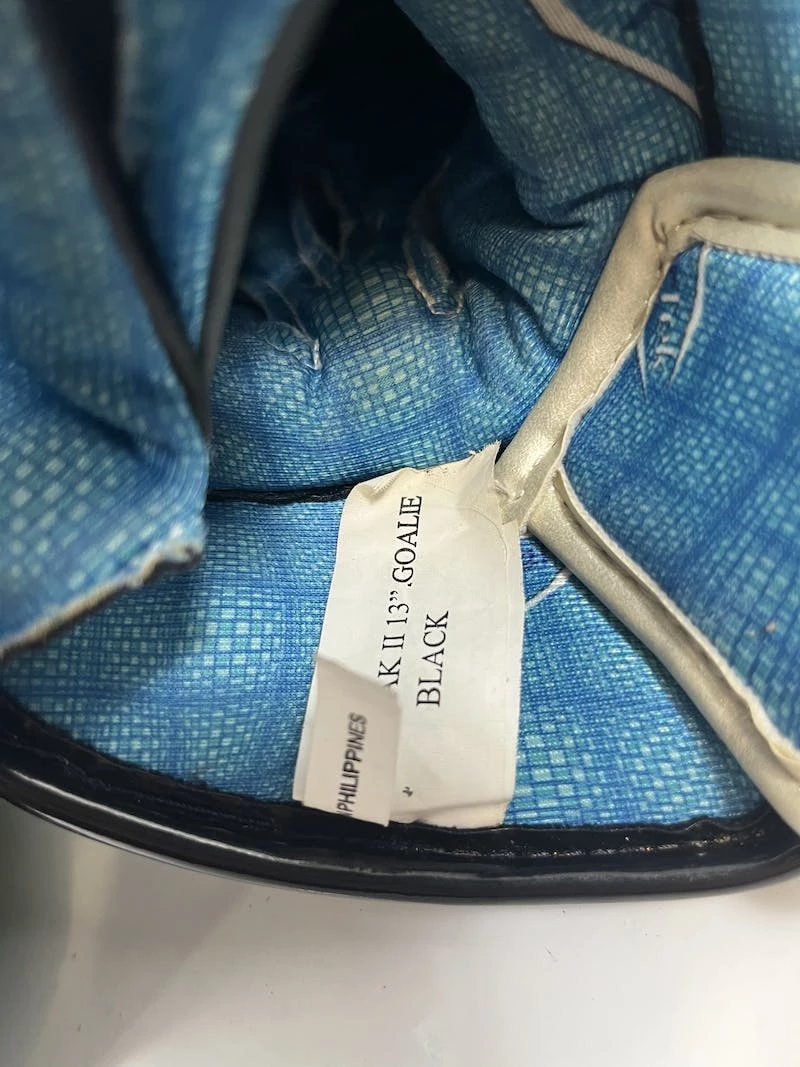 Best Price - Used Warrior SUPER FREAK II 13" Men's Lacrosse Gloves Black 5 Best Price - Used Warrior SUPER FREAK II 13" Men's Lacrosse Gloves Black - Image 3