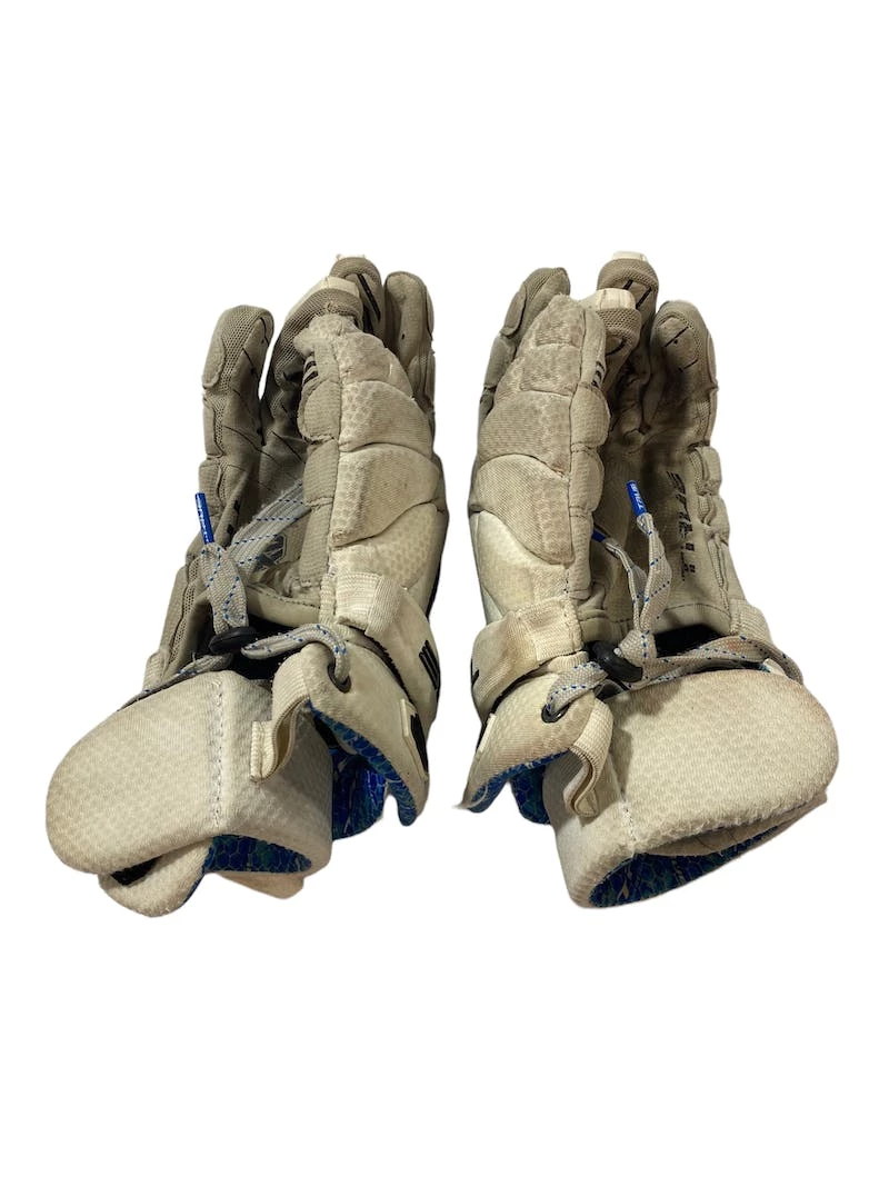 On Sale - Used True Frequency 13" Men's Lacrosse Gloves White 5 On Sale - Used True Frequency 13" Men's Lacrosse Gloves White - Image 3