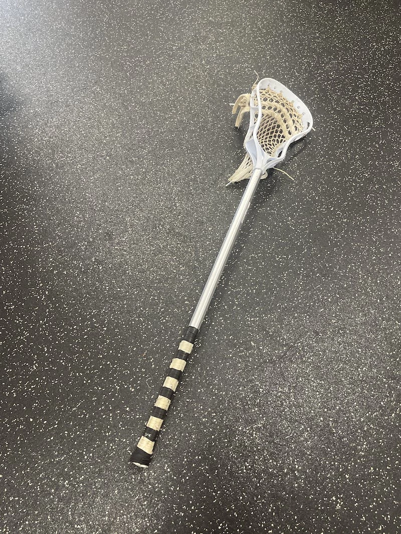 Shipping Included - Used String King MARK JR Aluminum Men's Complete Lacrosse Sticks White 5 Shipping Included - Used String King MARK JR Aluminum Men's Complete Lacrosse Sticks White - Image 3