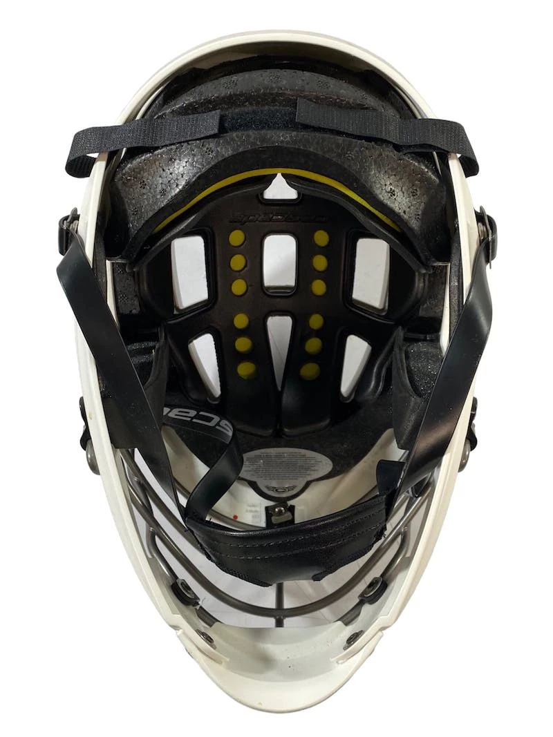 Discount - Used Cascade CS-R One Size Lacrosse Helmet White 7 Discount - Used Cascade CS-R One Size Lacrosse Helmet White - Image 5