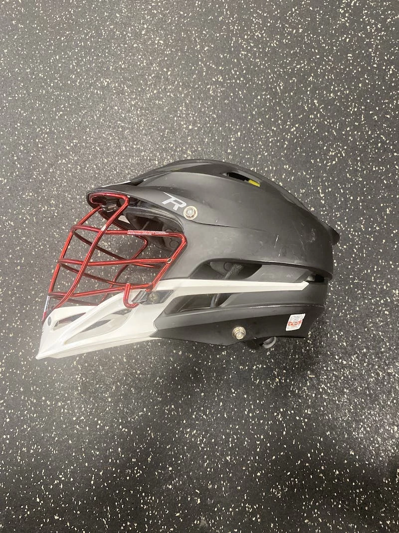 Shipping Included - Used Cascade R HELMET One Size Lacrosse Helmets Black 3 Shipping Included - Used Cascade R HELMET One Size Lacrosse Helmets Black
