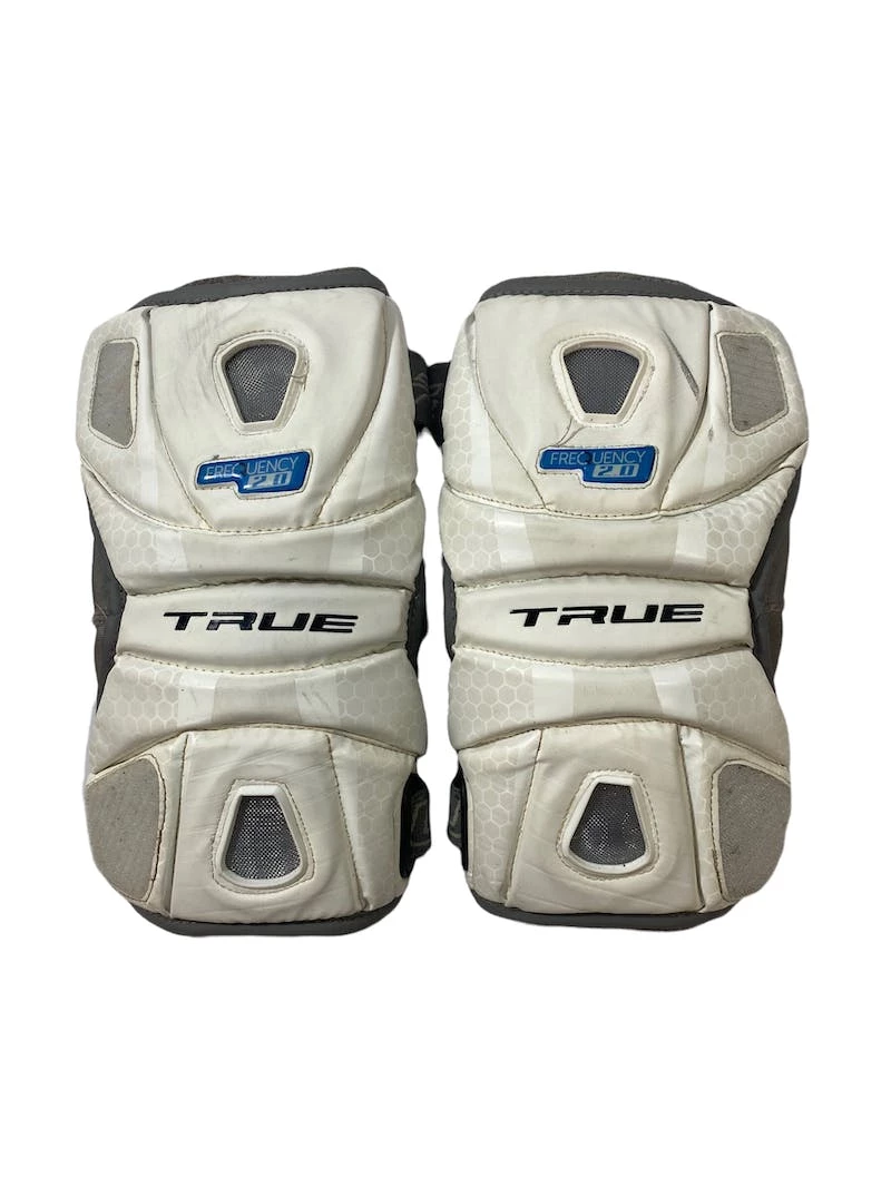 Free Shipping - Used True Frequency 2.0 MD Lacrosse Arm Pads White 3 Free Shipping - Used True Frequency 2.0 MD Lacrosse Arm Pads White