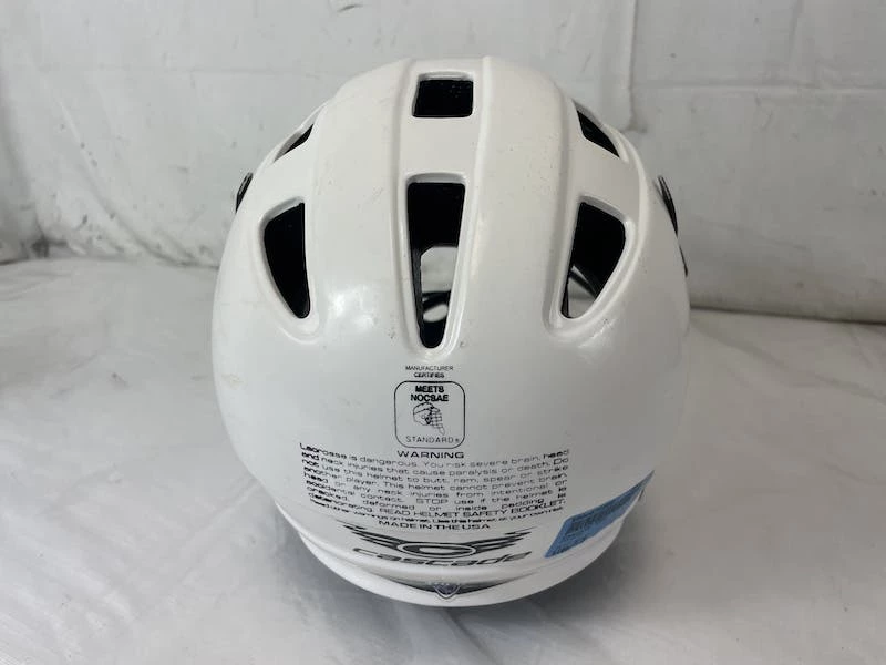 Discount - Used Cascade CPV S/M Lacrosse Helmet White 5 Discount - Used Cascade CPV S/M Lacrosse Helmet White - Image 3