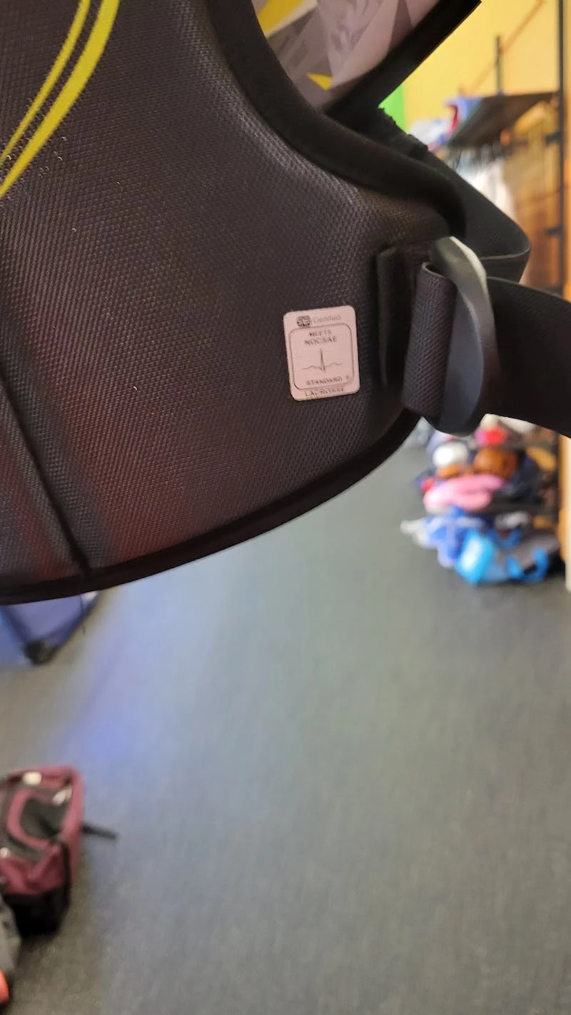 The Surprise Price - Used STX 200+ MD Lacrosse Shoulder Pads Black 4 The Surprise Price - Used STX 200+ MD Lacrosse Shoulder Pads Black - Image 2