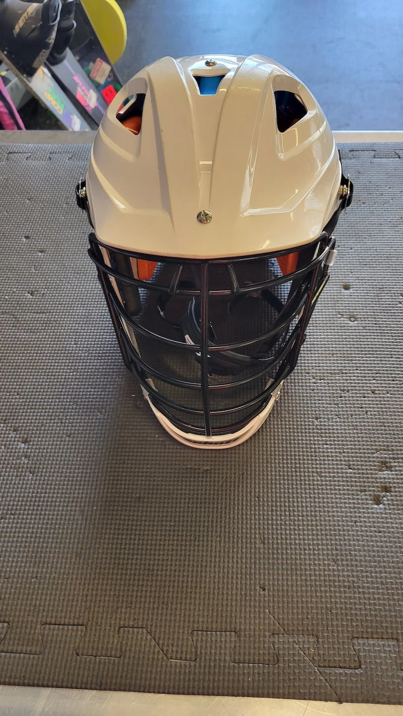 Free Shipping - Used Schutt STALLION 500 LG Lacrosse Helmets White 3 Free Shipping - Used Schutt STALLION 500 LG Lacrosse Helmets White