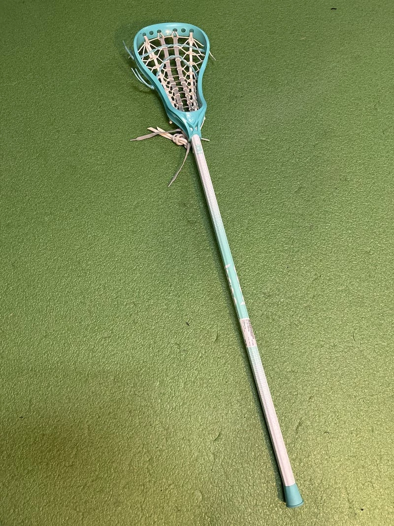 On Sale - Used Brine MANTRA Composite Women's Complete Lacrosse Sticks Lacrosse / Womens Complete Sticks Lime Green 3 On Sale - Used Brine MANTRA Composite Women's Complete Lacrosse Sticks Lacrosse / Womens Complete Sticks Lime Green