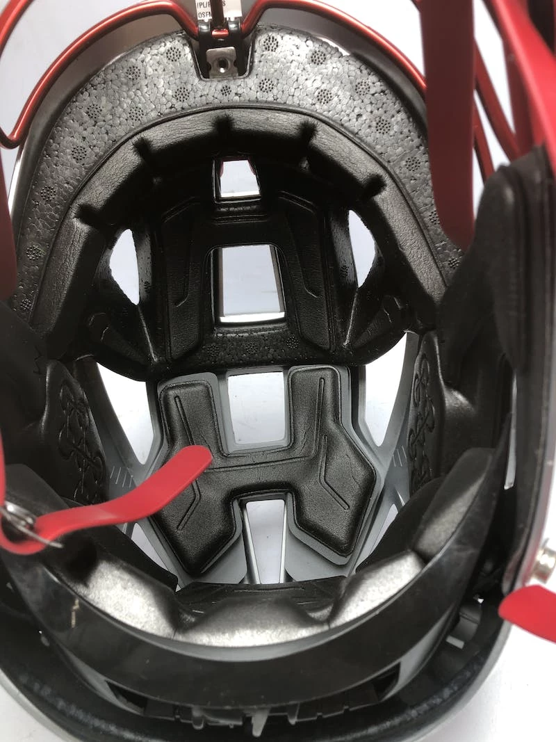 Free Shipping - Used Cascade S PRO SM Lacrosse Helmets Grey 6 Free Shipping - Used Cascade S PRO SM Lacrosse Helmets Grey - Image 4