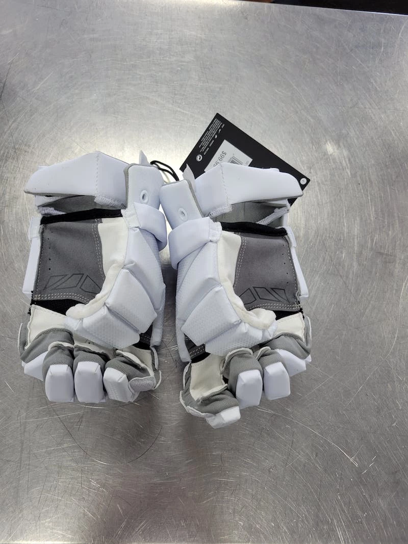 Discount - Used Nike VAPOR LG Men's Lacrosse Gloves White 4 Discount - Used Nike VAPOR LG Men's Lacrosse Gloves White - Image 2