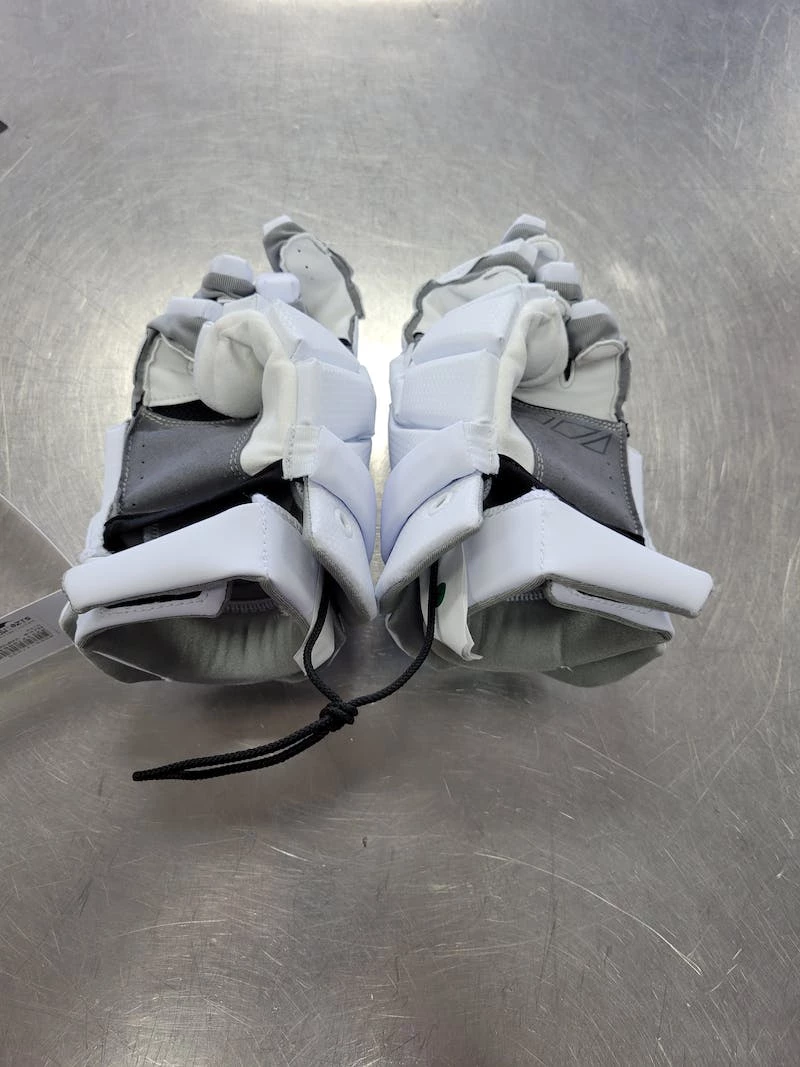 Free Shipping - New Nike VAPOR MD Men's Lacrosse Gloves White 4 Free Shipping - New Nike VAPOR MD Men's Lacrosse Gloves White - Image 2