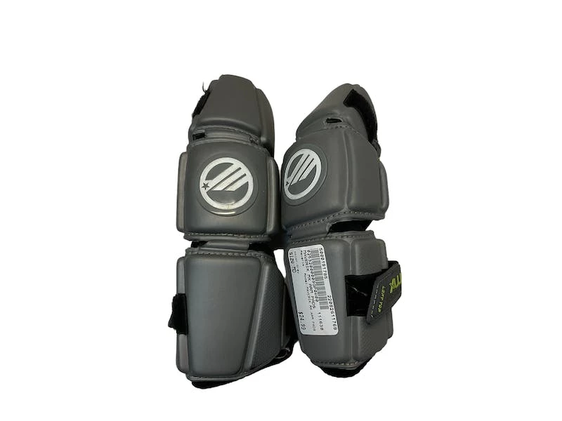 Discount - Used Maverik MAVERIK MX ARM PADS MD Lacrosse Arm Pads And Guards Grey 3 Discount - Used Maverik MAVERIK MX ARM PADS MD Lacrosse Arm Pads And Guards Grey