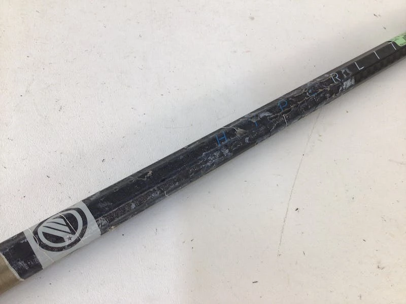 The Surprise Price - Used Warrior HYPERLITE 30 IN CARBON SHAFT Graphite Men's Lacrosse Shafts Lacrosse / Mens Shafts Black 4 The Surprise Price - Used Warrior HYPERLITE 30 IN CARBON SHAFT Graphite Men's Lacrosse Shafts Lacrosse / Mens Shafts Black - Image 2