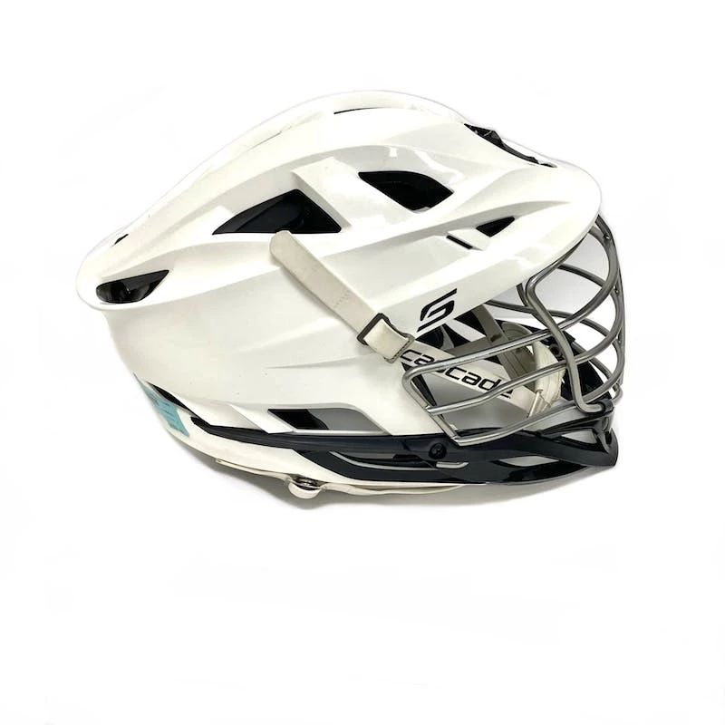 Free Shipping - Used Cascade S Lacrosse Helmet- One Size Fits Most Lacrosse Helmets White 5 Free Shipping - Used Cascade S Lacrosse Helmet- One Size Fits Most Lacrosse Helmets White - Image 3