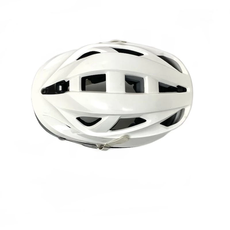 Free Shipping - Used Cascade S Lacrosse Helmet- One Size Fits Most Lacrosse Helmets White 6 Free Shipping - Used Cascade S Lacrosse Helmet- One Size Fits Most Lacrosse Helmets White - Image 4