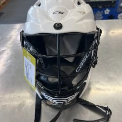 Free Shipping - Used Cascade WHITE HELMET ADJUSTABLE One Size Lacrosse Helmets