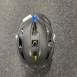 Best Price - Used Cascade R One Size Lacrosse Helmets Black 7 Best Price - Used Cascade R One Size Lacrosse Helmets Black -Deals lacrosse Store unnamed file 855