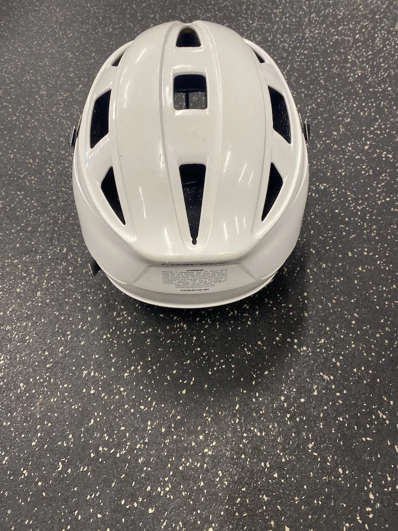 The Surprise Price - Used Cascade CPVR XXS XXS Lacrosse Helmets White 5 The Surprise Price - Used Cascade CPVR XXS XXS Lacrosse Helmets White - Image 3