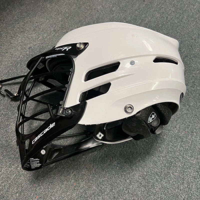 The Surprise Price - Used Cascade ADJUSTABLE HELMET SM Lacrosse Helmets White 7 The Surprise Price - Used Cascade ADJUSTABLE HELMET SM Lacrosse Helmets White - Image 5