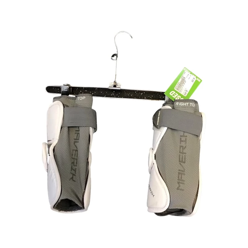 Shipping Included - Used Warrior BURN One Size Lacrosse Helmets Navy Blue 6 Shipping Included - Used Warrior BURN One Size Lacrosse Helmets Navy Blue - Image 4