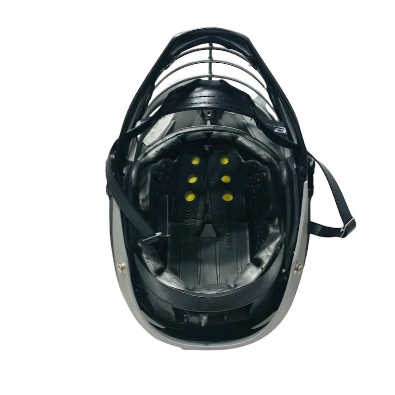 On Sale - Used Cascade R One Size Lacrosse Helmets Grey 5 On Sale - Used Cascade R One Size Lacrosse Helmets Grey - Image 3